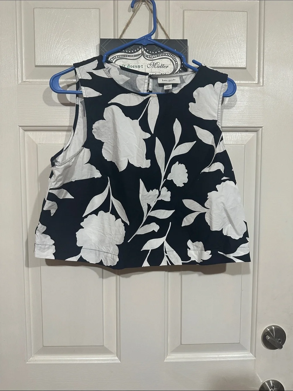 kate spade Black and White Floral Sleeveless Crop Top